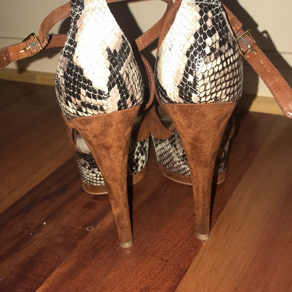 🔥🔥🔥🔥 - Picture 3 of 5
